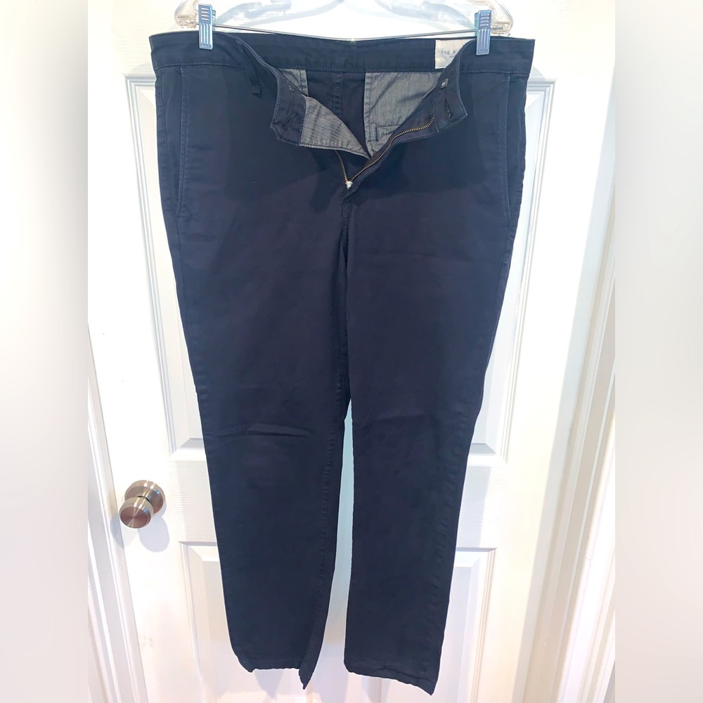 Rag & Bone Chino/Trousers. Style M1723O060NAV